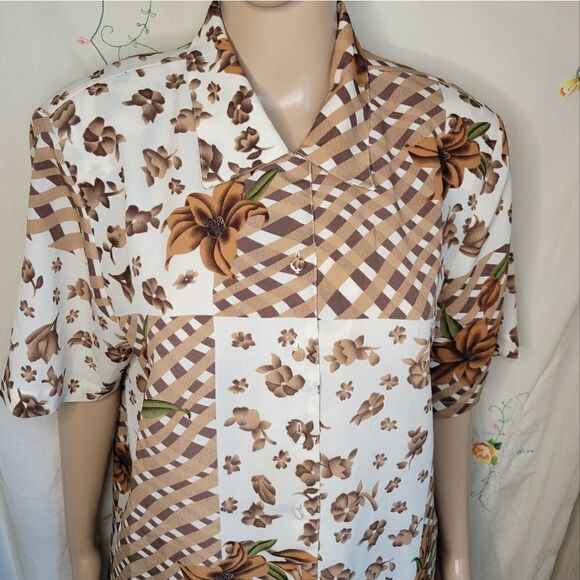 Voir collection multi pattern polyester button down shirt. - Picture 4 of 12